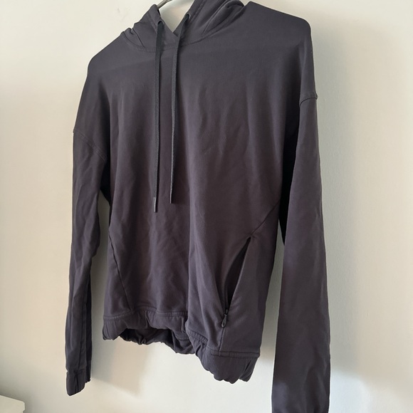 Lululemon XS Open Back Plum Hoodie Sweater - Picture 6 of 8
